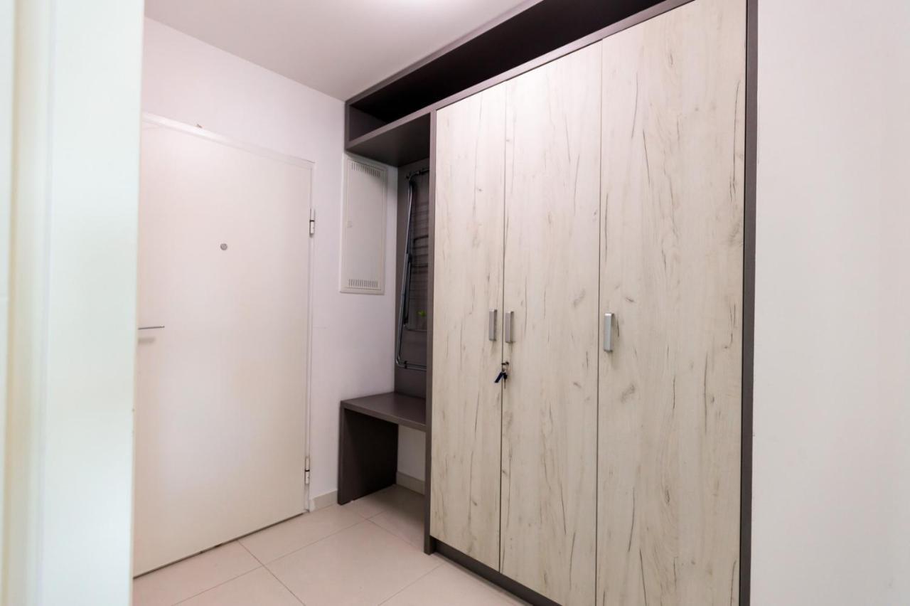 Apartman Skver トゥズラ エクステリア 写真